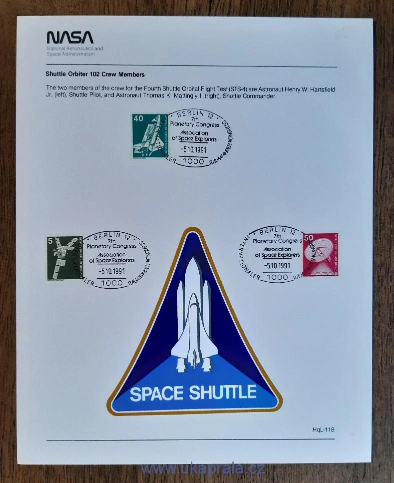 Originální dokument NASA - oficiální portrét posádky mise STS-4 raketoplánu Columbia, r. 1982