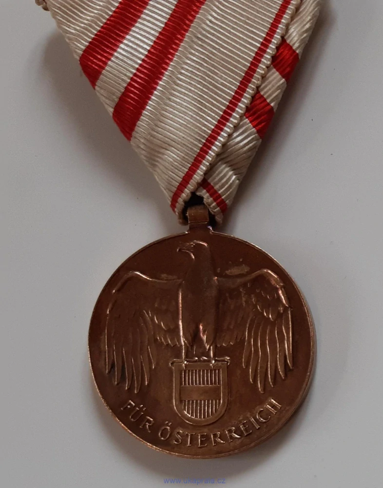 Rakouská pamětní medaile 1914-18 "Für Österreich"