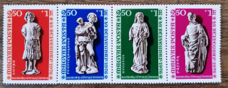 Maďarsko ** 3136/39A 4páska, Den známky