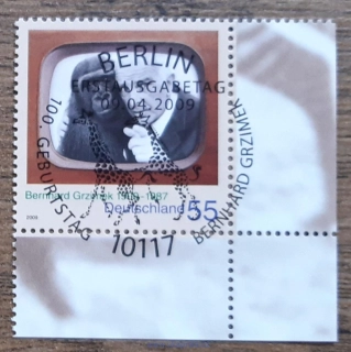 SRN raz. 2731, B. Grzimek, gorila, r. 2009
