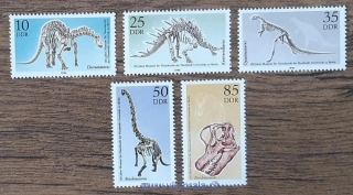 NDR ** 3324/8, 100. výročí přírod. muzea v Berlíně, r. 1990