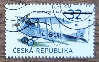 ČR 914 raz., Historické dopravní prostředky: letadlo AERO A-14 ČSA, r. 2017